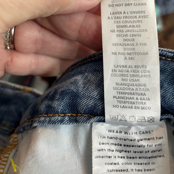 NEW Good American Manufacturer Destroyed Jeans Size 31 or Size 12 - Picture 12 of 14